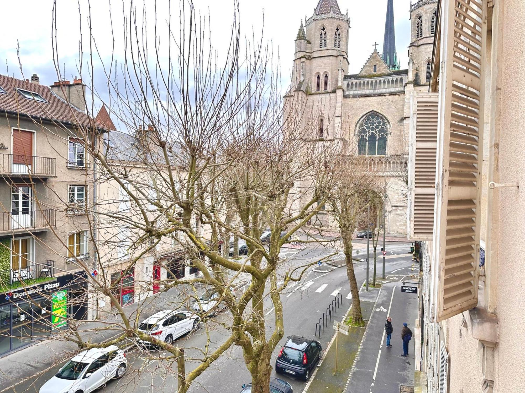 La Chouette De Dijon Apartment Luaran gambar